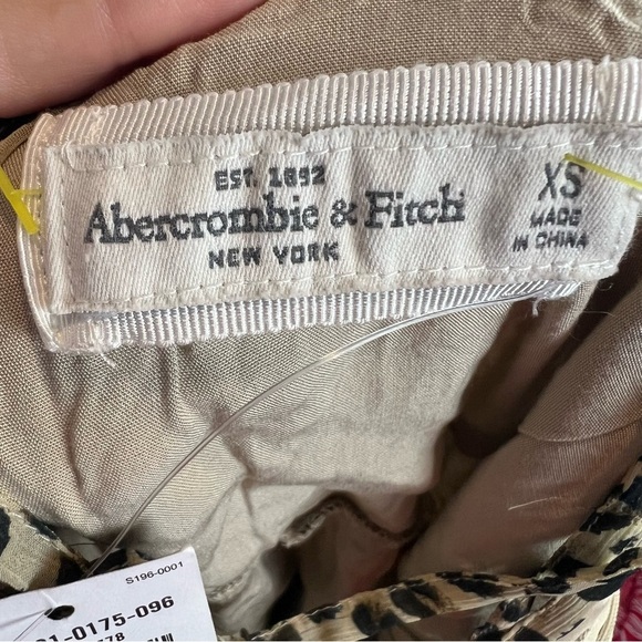 3/$30 🍂 Abercrombie & Fitch Leopard Square Neckline Criss Cross Back Dress - Picture 8 of 8